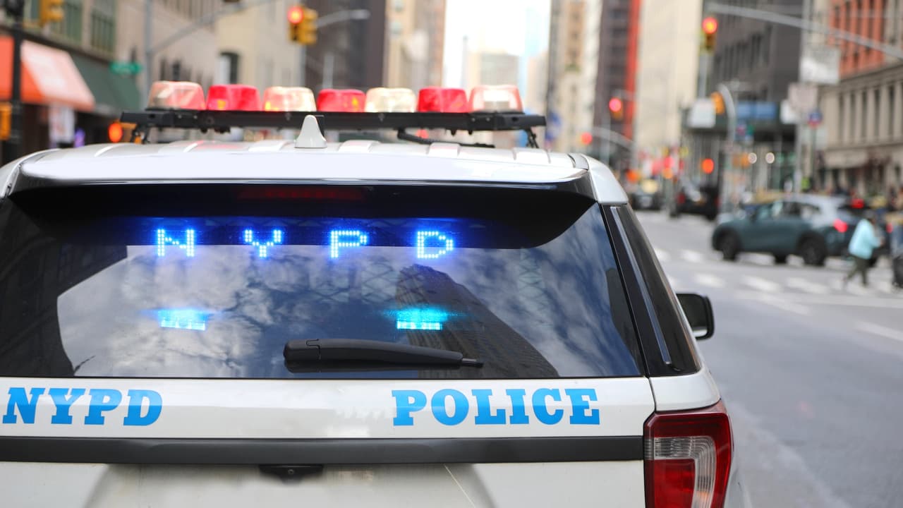 Turista es hospitalizado tras ser apuñalado en Bryant Park, Mahattan