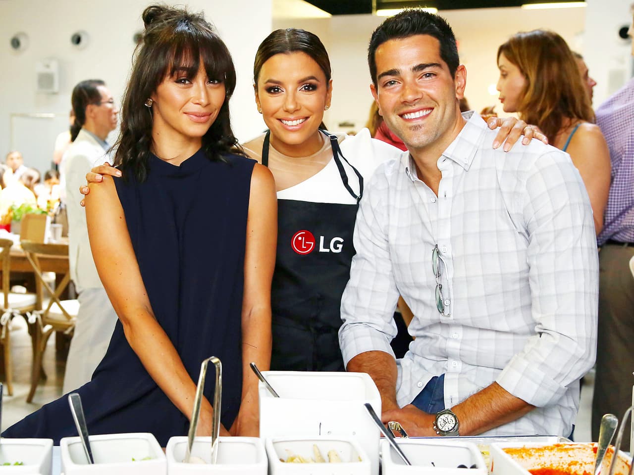 La actriz disfrutó de una tarde muy divertida junto a otras celebridades como Kaley Cuoco-Sweeting, Ryan Sweeting, Tori Spelling, Dean McDermott, Jesse Metcalfe, y Dre Davis.