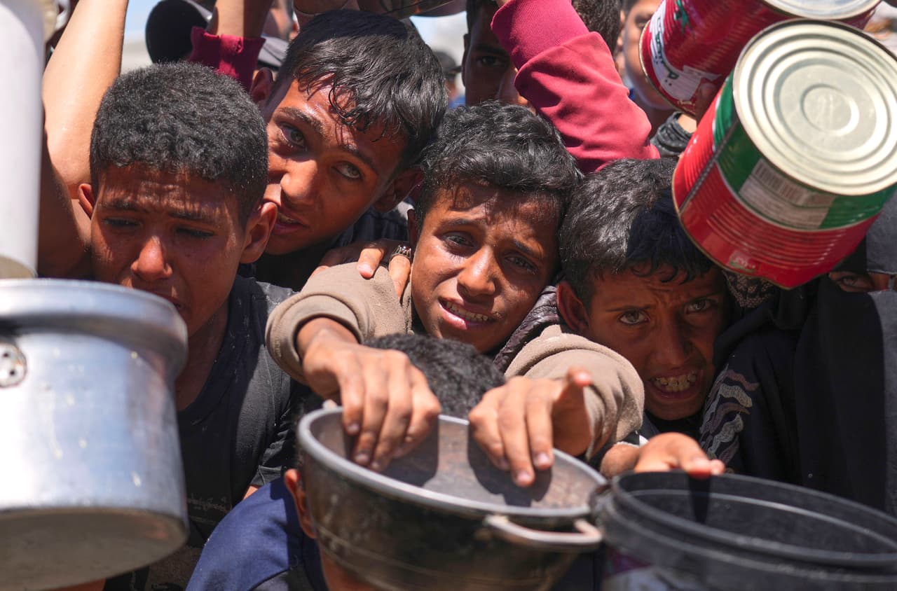 Israel respalda a grupo armado en Gaza conocido por saquear ayuda humanitaria para los palestinos: esto es lo que se sabe