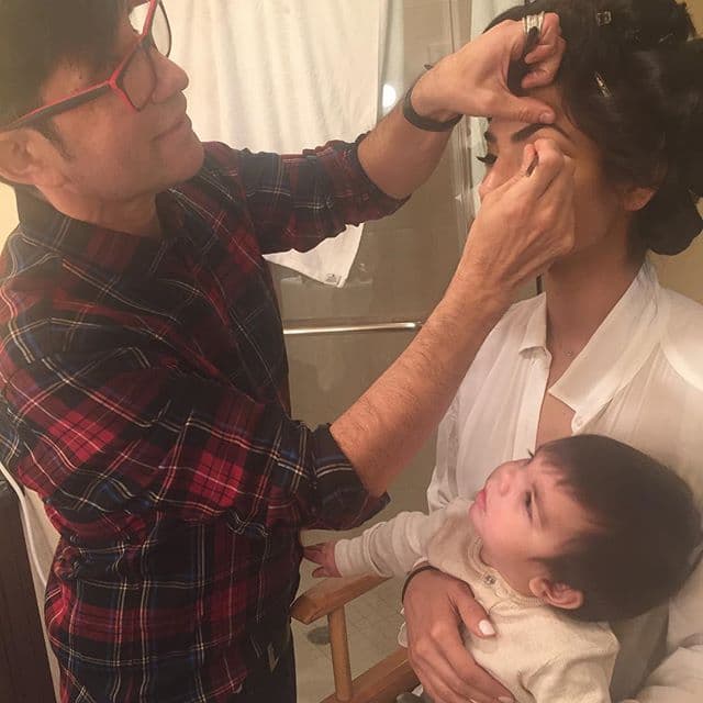 Mamá y diva, así divide Ale su día a día.