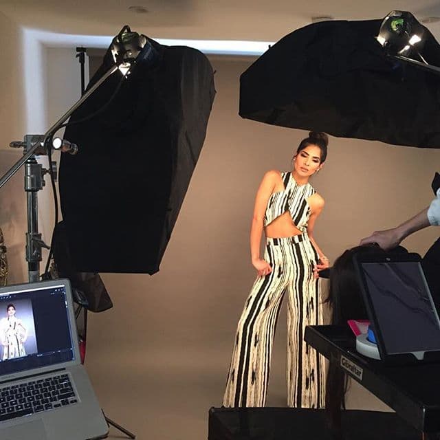 En las sesiones fotográficas se siente como "pez en el agua".