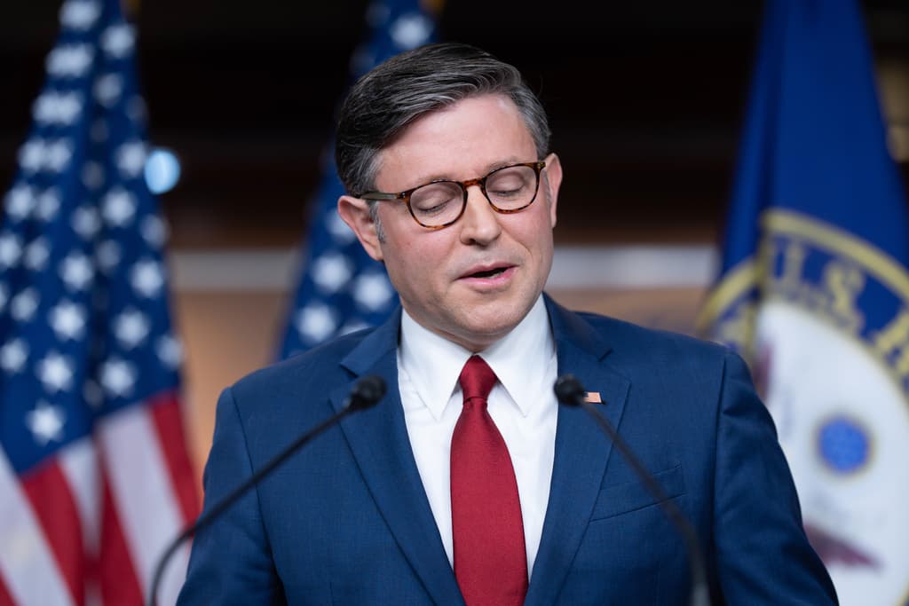 Gobierno de Trump: últimas noticias en vivo | Cámara de Representantes vota para que se publiquen archivos de Epstein