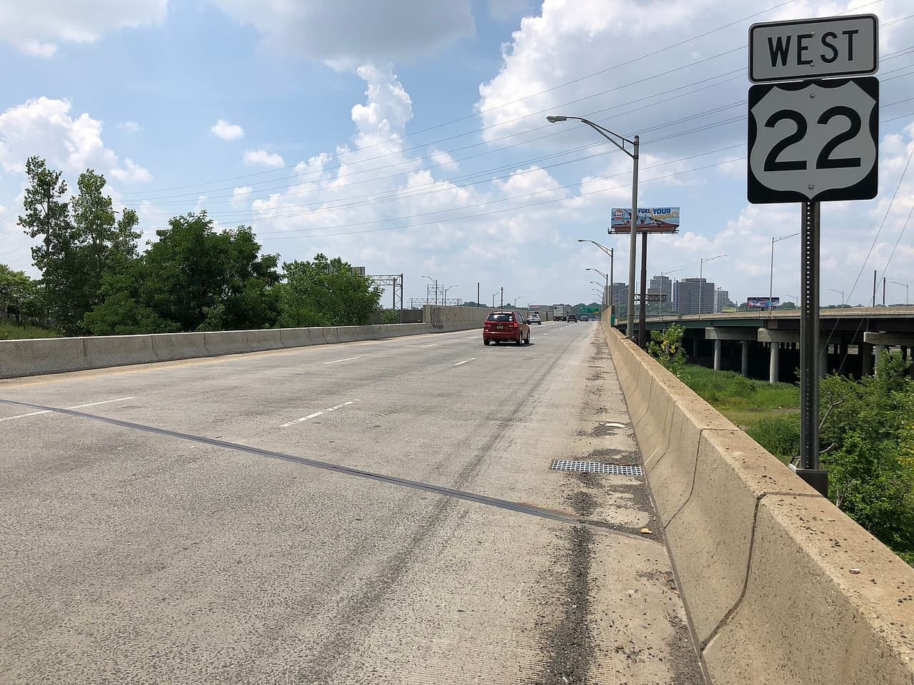 <b>09. Ruta 22</b>
<br>
<br>Esta carretera que corre de Newark a Phillipsburg tiene una gran cantidad de tráfico saliendo y entrando a la autopista, lo que contribuyó a las 3,277 colisiones reportadas en el 2018.