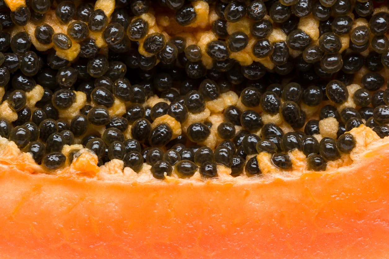 <b>Papaya, lechoza o fruta bomba. </b>Una fruta tropical con pocos residuos de pesticidas.