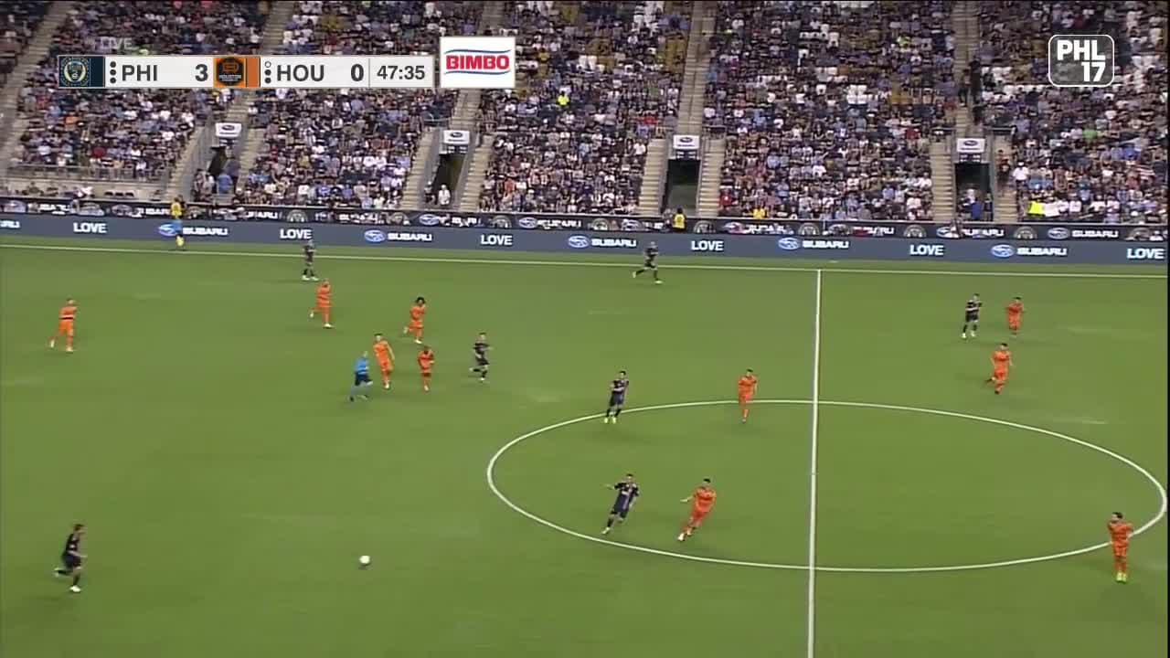 Mikael Uhre consigue el doblete y aumenta la goleada de Philadelphia en casa