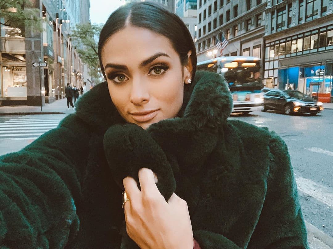 "Hay mucho teatro (en New York), muchos pintores, muchos cantantes. Es una ciudad llena de arte, hasta en las calles: vas caminando y encuentras cosas en el piso, en las paredes. A mí me inspira muchísimo”.