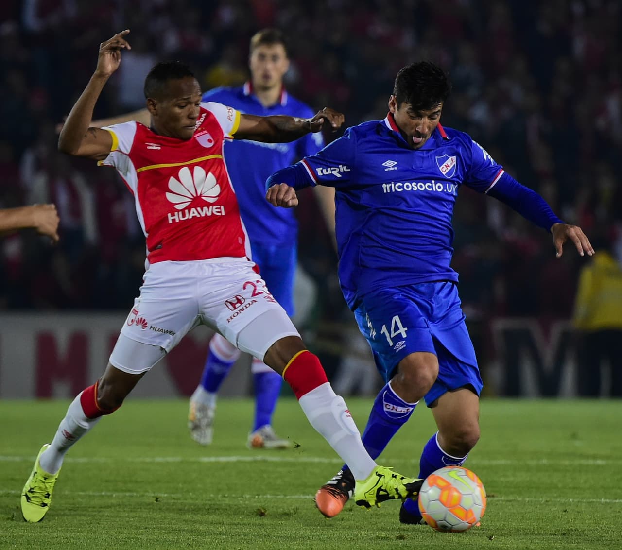 Luis Quiñones suena para Pumas desde Colombia