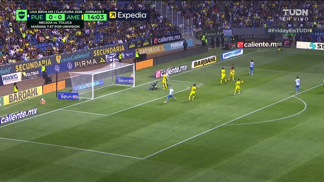 ¡TIRO ATAJADO! disparo por Edgar Guerra.