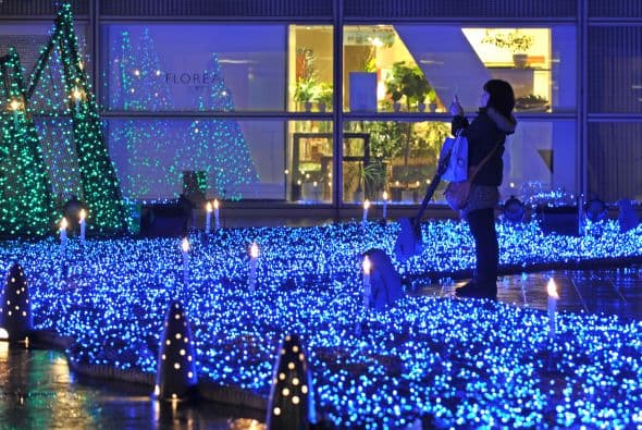 Sabemos que esta es la época del año en que la gente disfruta más. Sólo podemos pensar en todo lo bueno que nos espera el próximo año y culminar este con mucho entusiasmo.