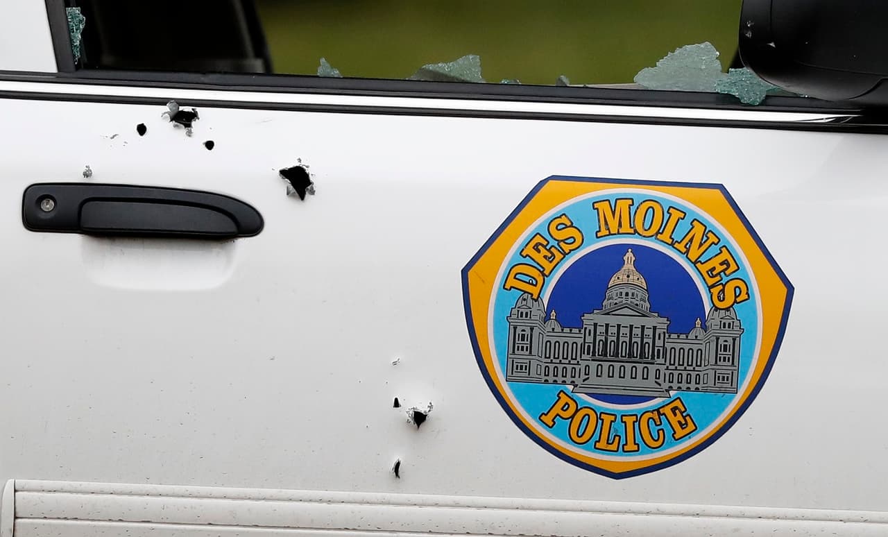 Arrestan a sospechoso de matar a dos policías en "emboscadas" en Iowa