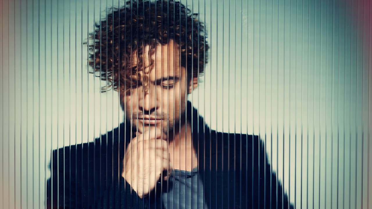 Molesto por las acusaciones en su contra, el intérprete de 'Diez Mil Maneras' se expresó en un comunicado de prensa, donde deja bien claro que nunca ha tenido que ver con actividades ilegales.