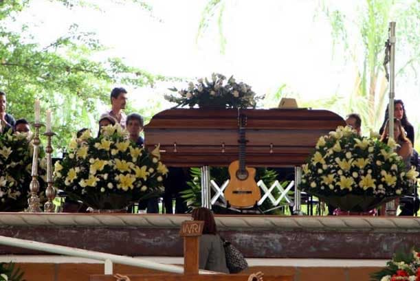 El funeral fue uno de los momentos más difíciles para muchos, sobre todo para sus familiares.