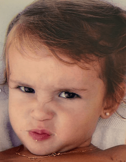 Atrás quedó la bebé que lo hizo conocer el título de papá, pero el cariño sigue creciendo con el paso de los años.