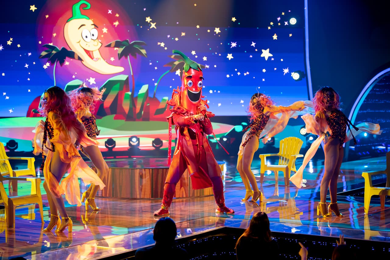 En tercer lugar tuvimos a Jalapeño, quien puso a cantar a todos con el tema ‘Será Que No Me Amas’ de Luis Miguel.