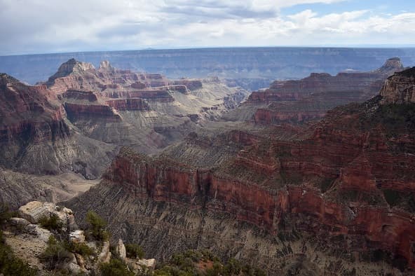 A favor del Gran Cañón: líderes y políticos buscan que el presidente Biden tome medidas que lo protejan
