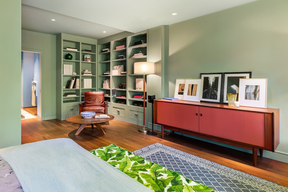 La estadía de Airbnb es para celebrar el próximo lanzamiento de HBO Max Original, "And Just Like That".