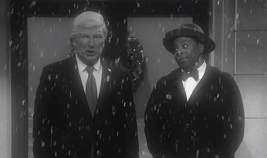 Trump sugiere llevar a los tribunales 'Saturday Night Live' tras una nueva parodia suya