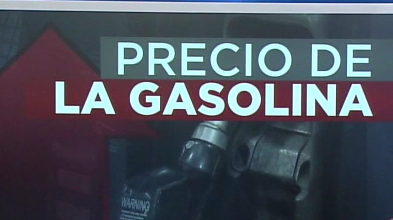 ¿Por qué siguen subiendo los precios de la gasolina en Houston?: Experto responde