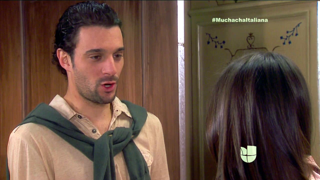 Ella está feliz de que hayas regresado a la vida de Fiorella.