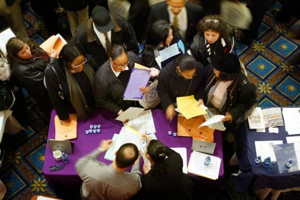 El Departamento del Trabajo de Estados Unidos reveló en su informe mensual que el desempleo entre los hispanos se incrementó de 10.5 en enero, a 10.7% en febrero. Aquí te presentamos un panorama de la situación laboral entre la comunidad latina.