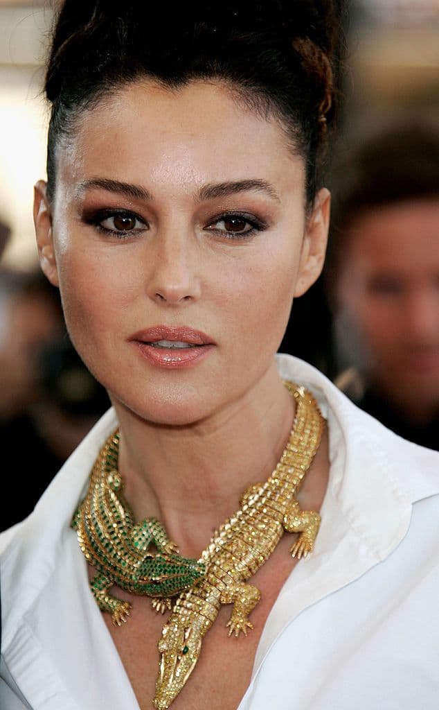 Curiosamente, Cartier solo le ha permitido a la actriz italiana Mónica Bellucci usar la gargantilla. Esto ocurrió en 2006, durante la premiere de la película ‘Indigènes’ en el Festival de Cannes.