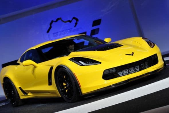 Chevrolet presentó la versión extrema del nuevo Corvette, el Z06 con 625 caballos de fuerza.