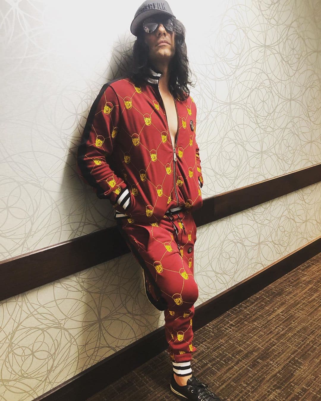 Uno de los romances más sonados de la cantante nacida en España fue con el ilusionista Criss Angel, quien era 21 años más grande que ella. El final de su unión estuvo envuelta, entre 'dimes y diretes'.