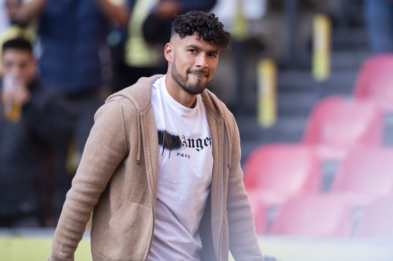 Bruno Valdez recibe cálida despedida del América en el Azteca