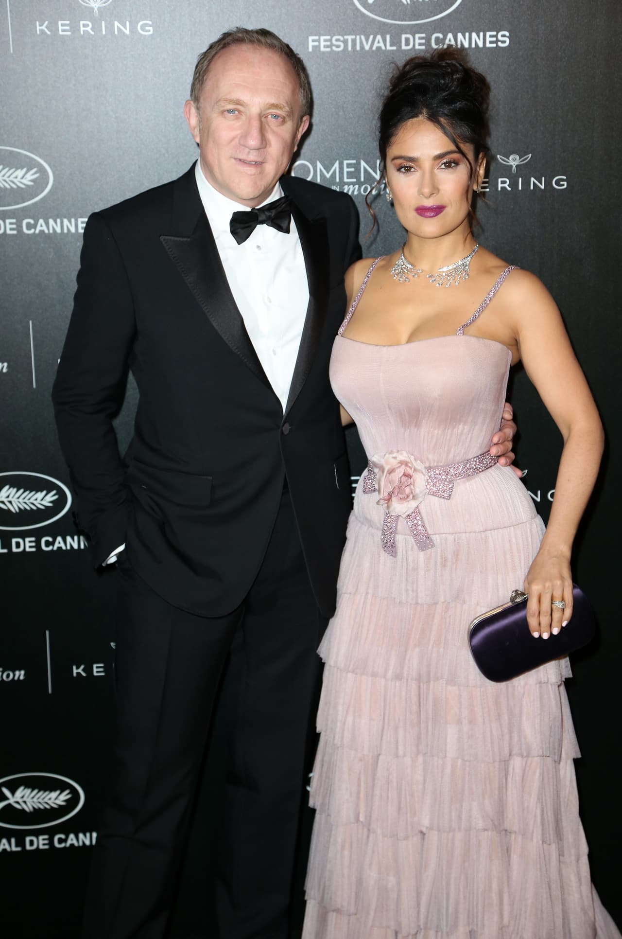 Salma Hayek: 'Mi marido no me mantiene'
