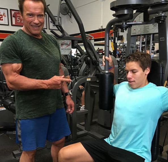 De hecho, en su cuenta de Instagram, Joseph Baena deja ver que tiene una relación estrecha con Arnold Schwarzenegger y hasta comparten algunos gustos.