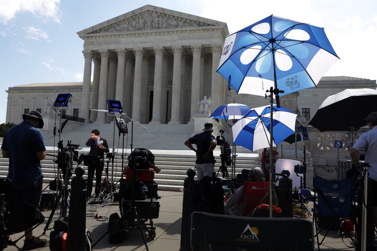 Corte Suprema da vigencia inmediata a su fallo sobre acceso a declaraciones de impuestos de Trump