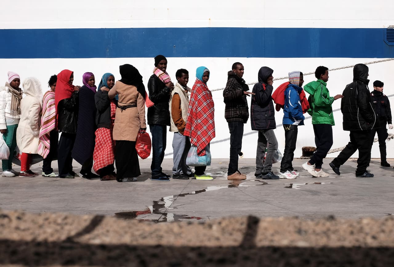 La heroica mujer que está apoyando a miles de refugiados en el Mediterráneo