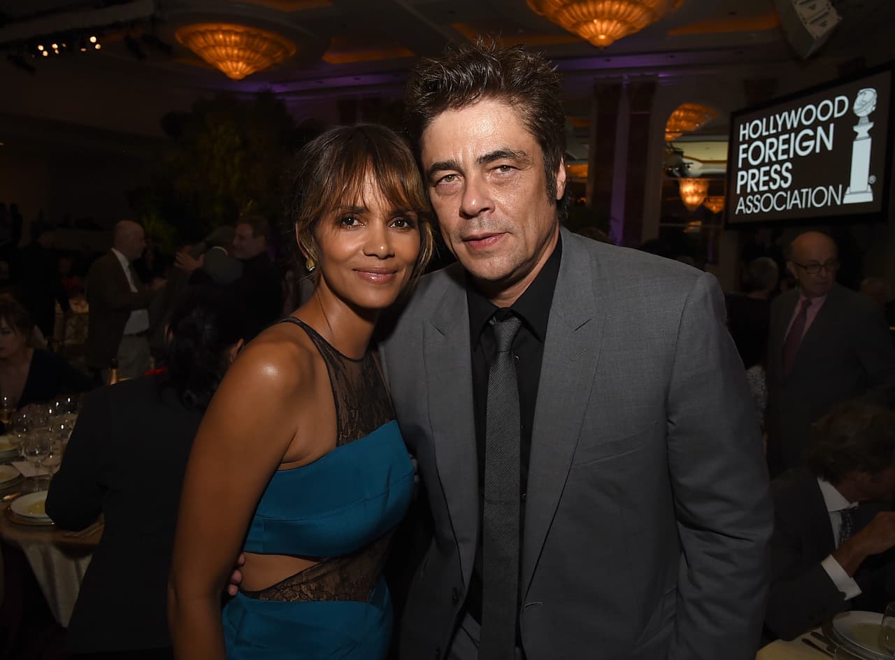 Halle con Benicio del Toro.