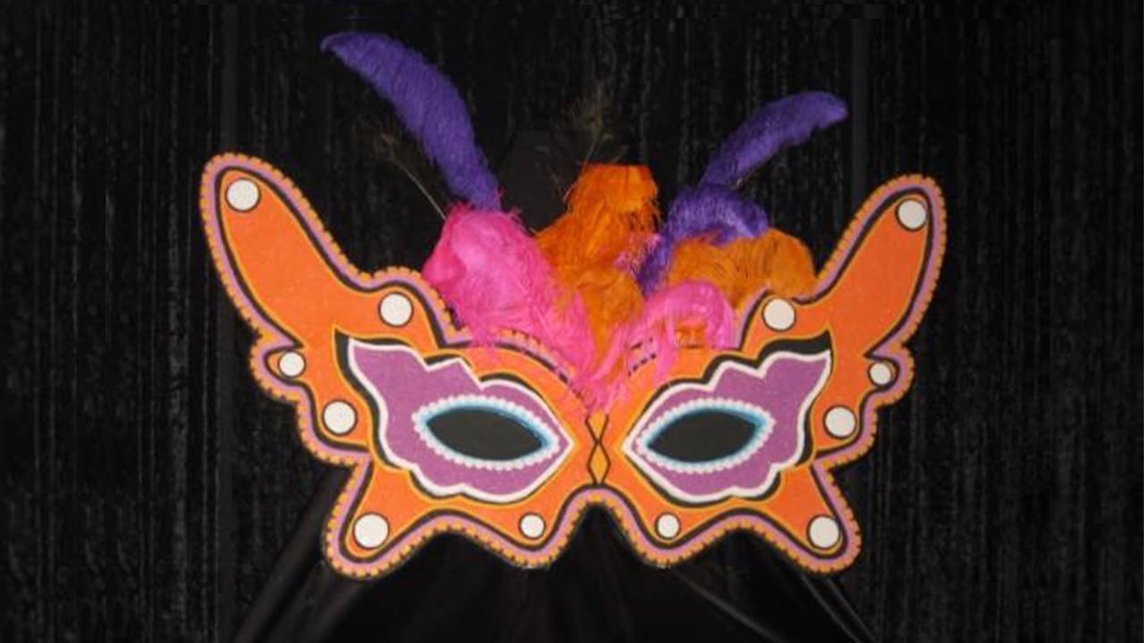 Se ve como una simple máscara del carnaval de Mardi Gras pero en realidad es una gigantesca 
<a href="http://www.misterfrenchs.com/home/" target="_blank">galleta gourmet</a> de 6 pies de ancho.