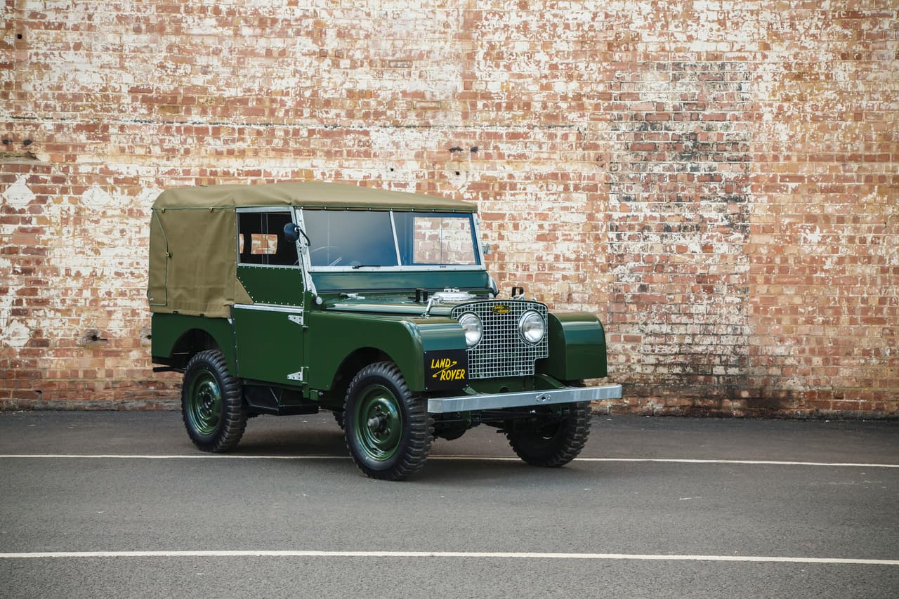 Esta es la primera Land Rover Serie I restaurada por el proyecto Renacer de Land Rover Classics.