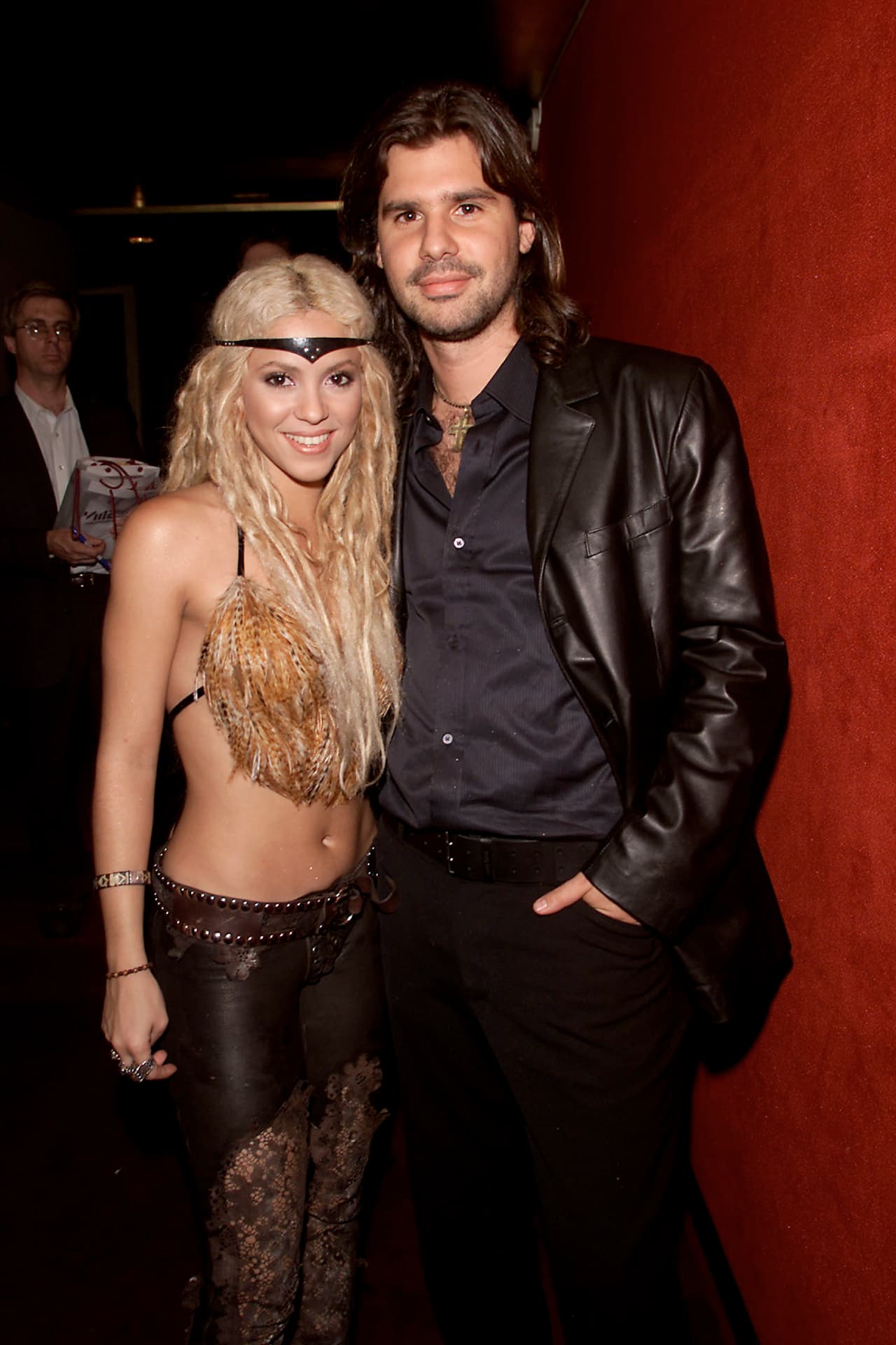 Parece que el fantasma de Antonio de la Rúa sigue provocándole fuertes dolores de cabeza a Shakira, quien aún sigue resolviendo cuestiones legales referentes a su separación con el hijo del ex presidente Fernando de la Rúa.