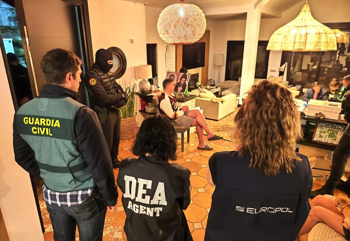 Golpean al 'supercartel' que trafica un tercio de toda la cocaína que se distribuye en Europa