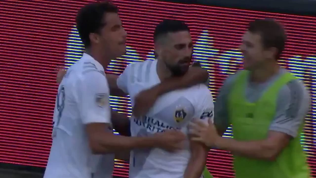 ¡Como galácticos! Lletget definió gran jugada colectiva del Galaxy