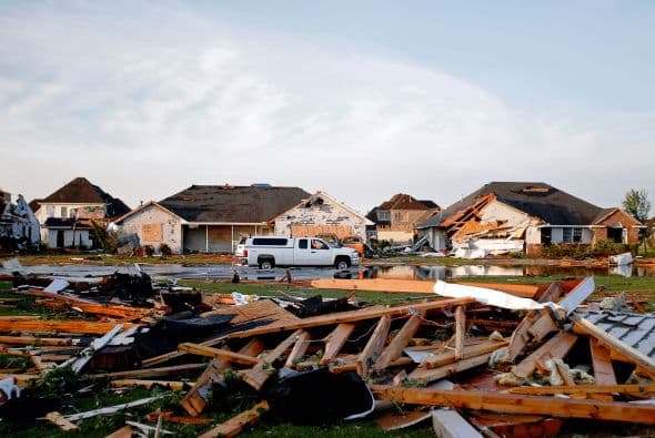 En las imágenes se pueden ver rastro de destrozos que dejó el fenómeno natural.
