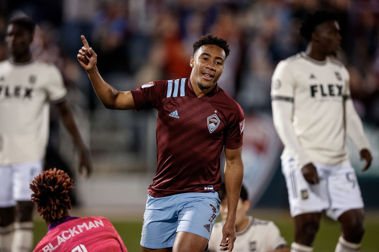 Jonathan Lewis apareció en momentos importantes del año para asegurar goles y puntos para el cuadro de Commerce City.
<br>