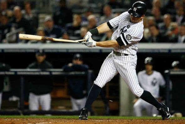 Los Yankees retomaron la ventaja en la cuarta en los spikes de Alex Rodríguez, cuando Brett Gardner bateó rodado por el short.