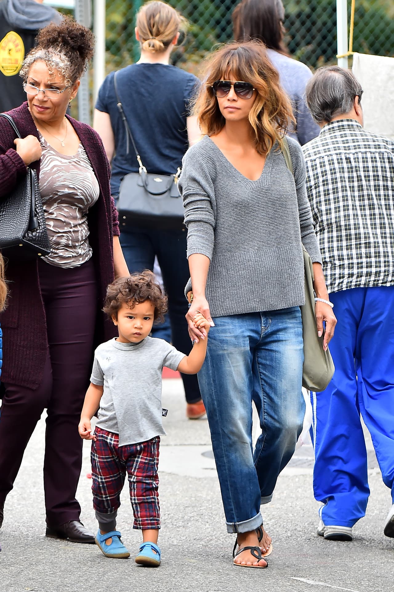 Sin duda, Halle Berry es una mamá súper amorosa y cuidadosa.