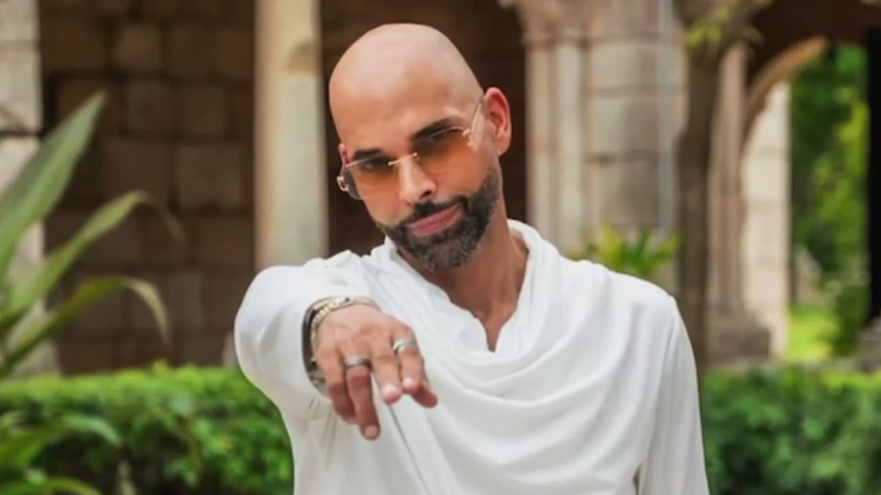 "Está en la piscina": la llamada al 911 reportando hallazgo del cuerpo del cantante Gustavo Ormo en Weston