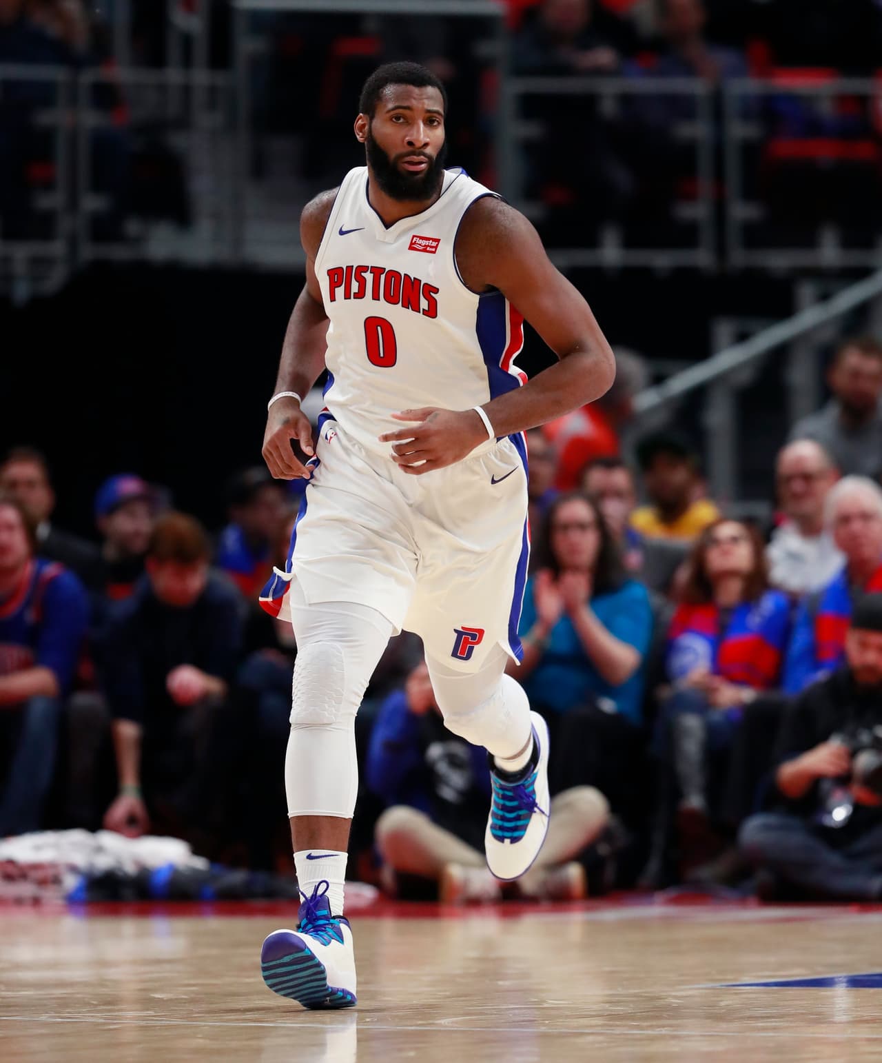 <b>20. Andre Drummond </b>(Detroit Pistons) - 23,775,506 millones de dólares.