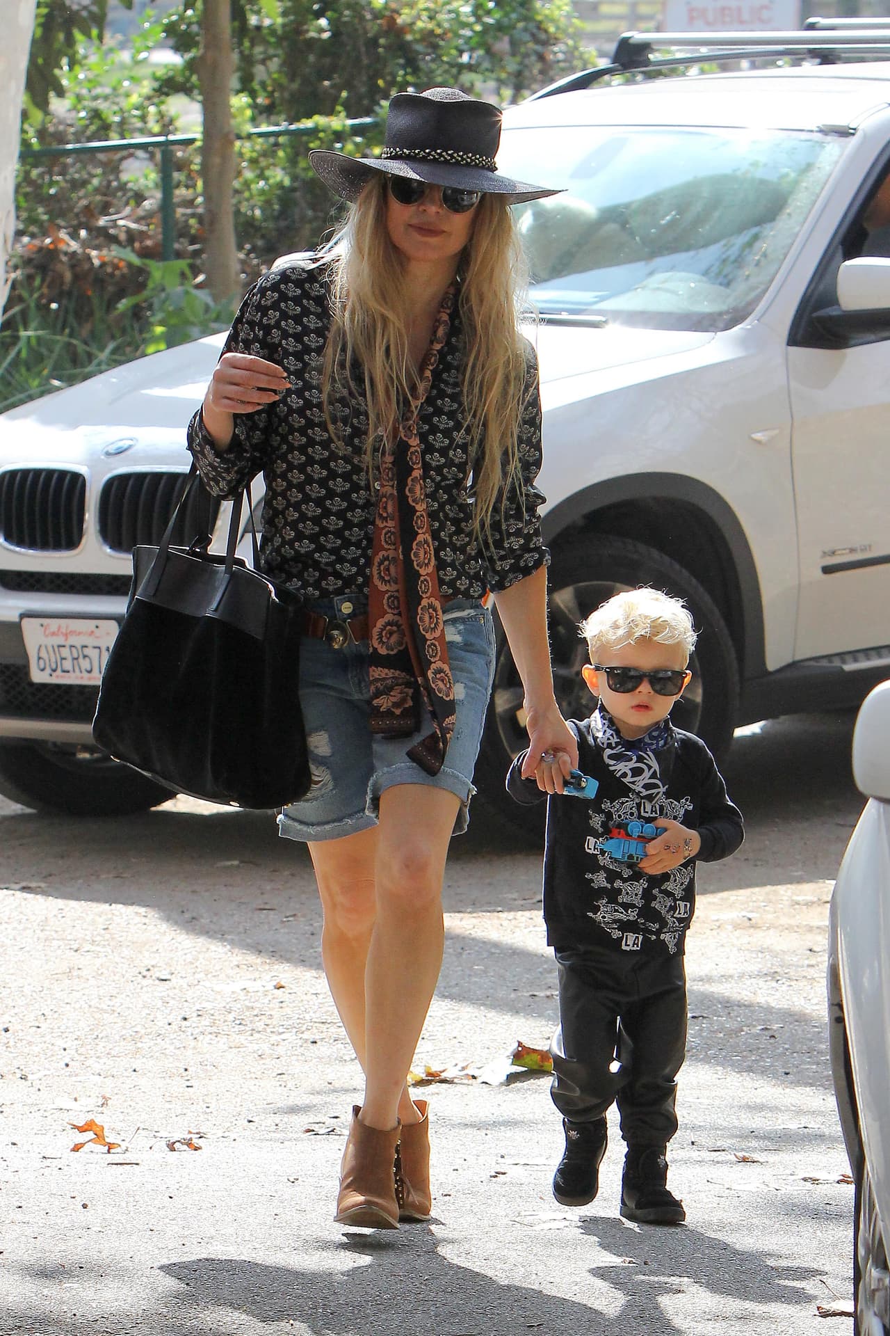 Fergie seguramente adora elegir los 'outfits' de Axl.