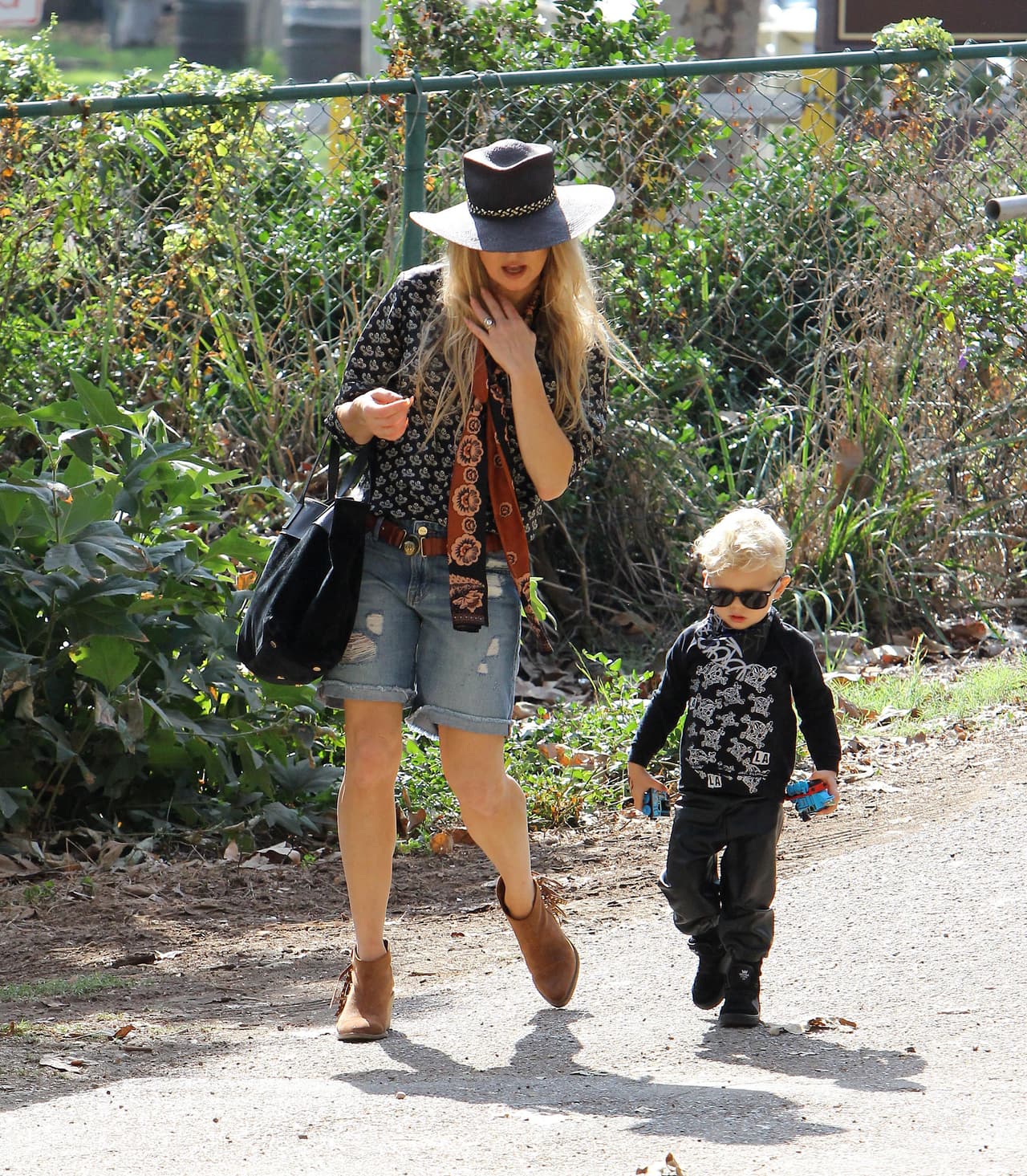 Todos sabemos que a Fergie le encanta la moda.