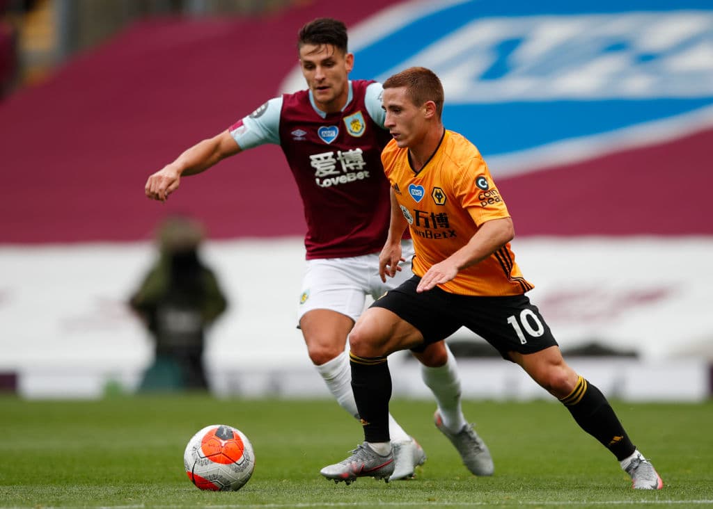 Mientras que Wolverhampton proponía el partido, Burnley trataba de aprovechar los contragolpes para abrir el marcador.