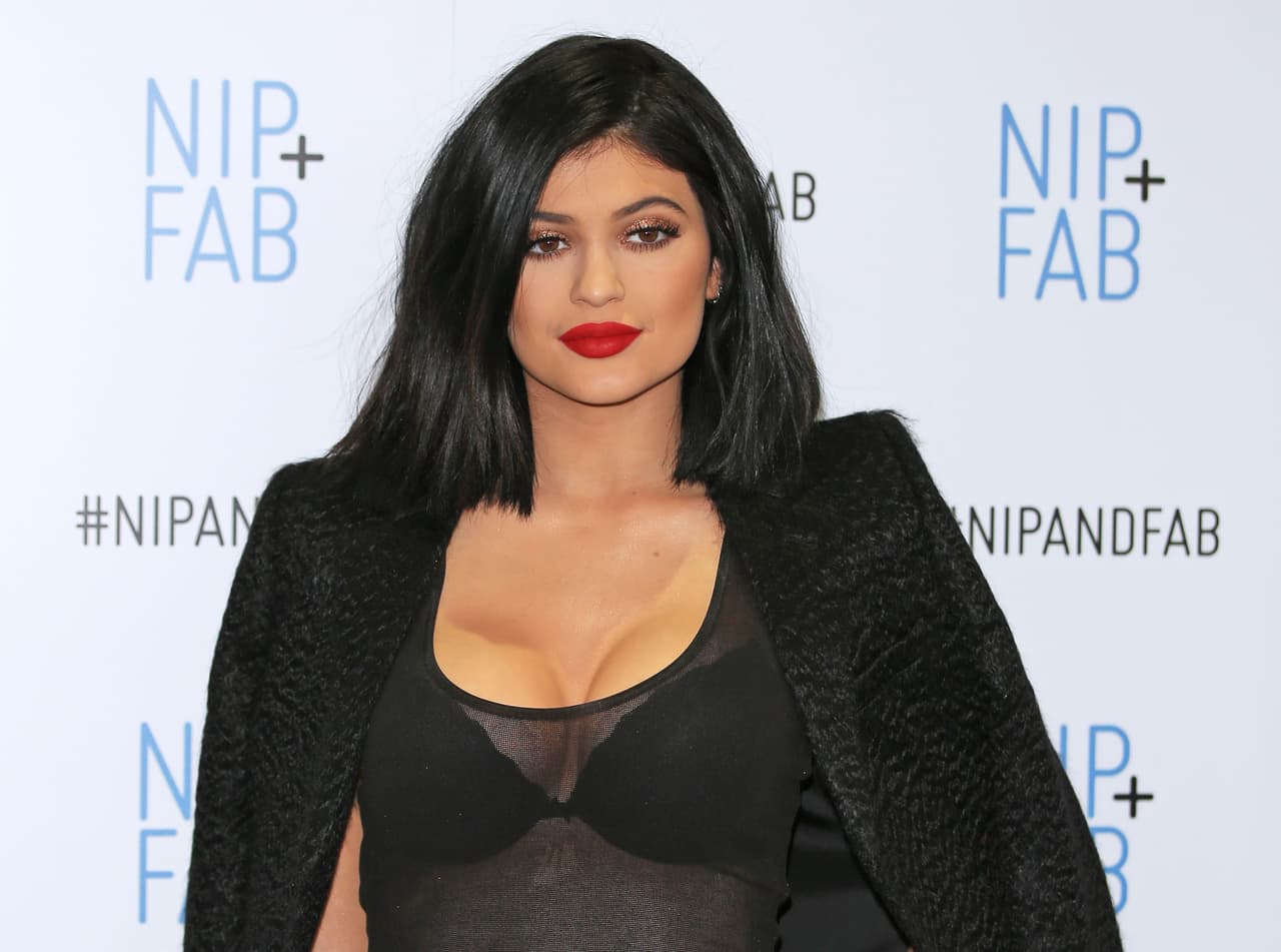 Cómo hizo Kylie, la más pequeña del clan Kardashian, para estar camino a ser la multimillonaria más joven del mundo