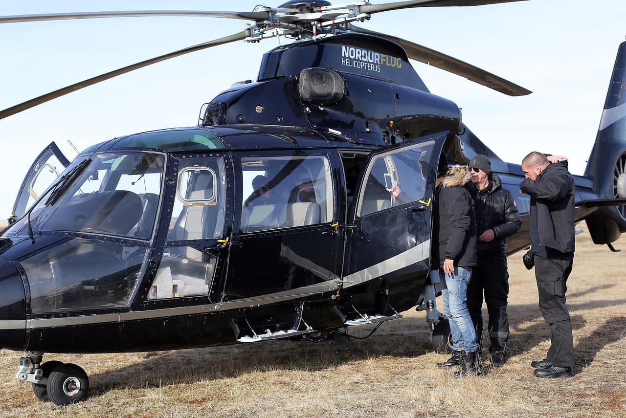 Kanye West acompañó a su esposa.