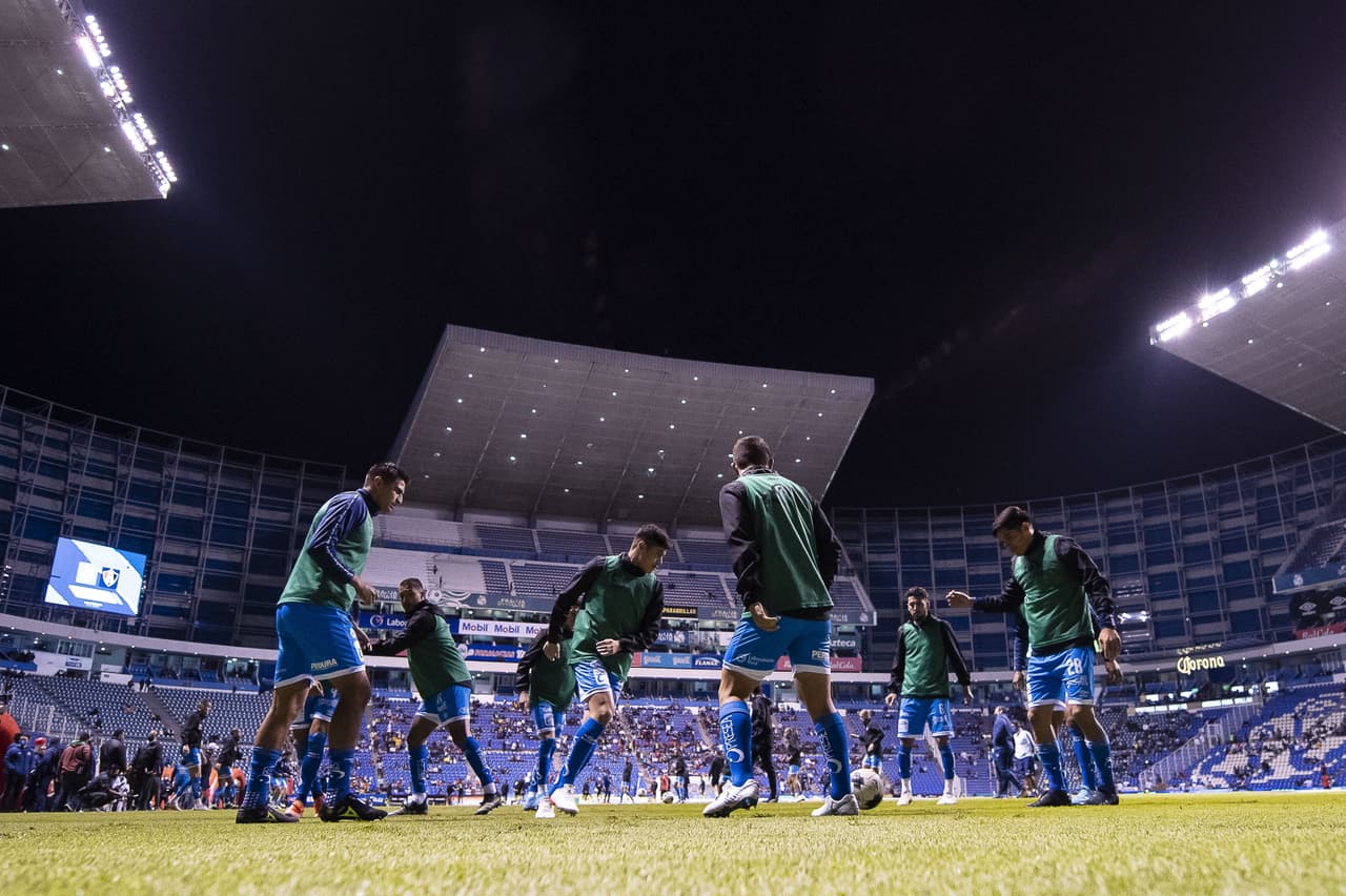 Puebla y Atlas se presentaban en el Cuauhtémoc por la lucha del liderato en la Liga MX.